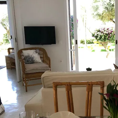 Case de vacanță Aqua Seafront Corfu House With Garden *